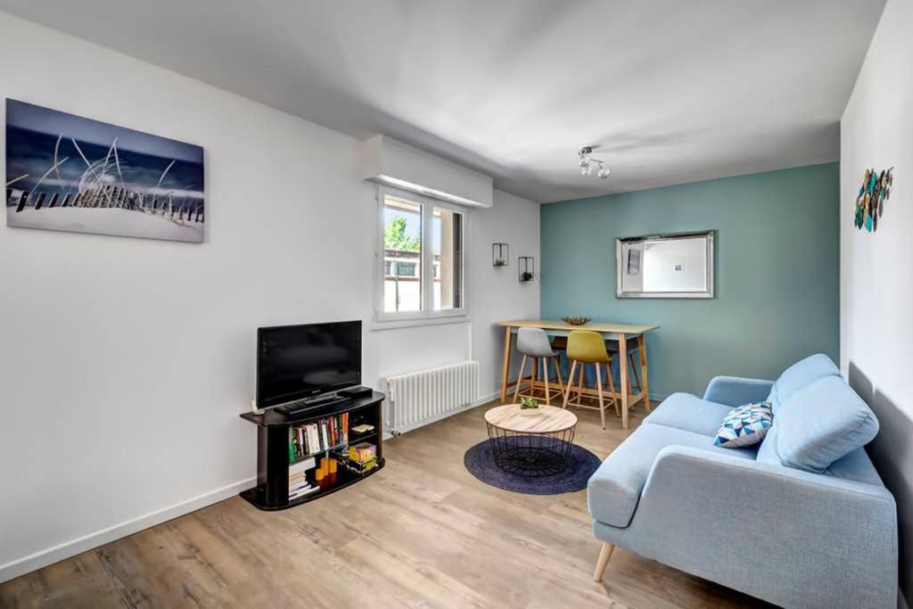 Le Studio 35 - Charme, Parking & Proche Lac Annecy Esterno foto